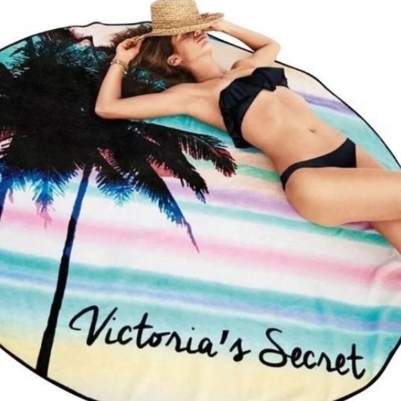 Victoria's Secret Round Palm Tree Towel - Picture 2 of 6